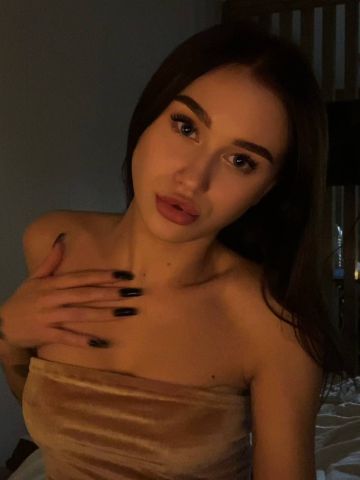 Юна